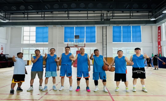 3.mg不朽情缘南山篮球社群受邀加入外部篮球对抗赛_副本.jpg