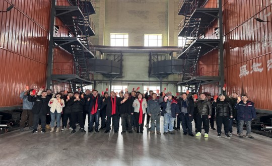 2024年2月9日，，，，，，，供热总公司总司理马东虎向导谋划班子到一线开展走访团拜活动_副本.jpg